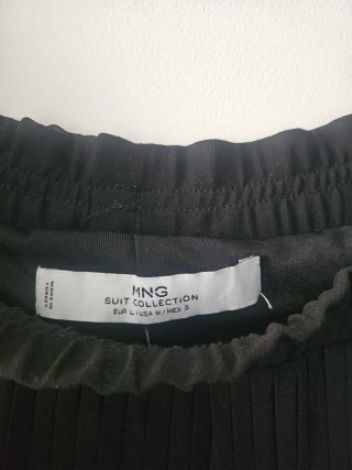 Pantalón palazzo plisado Mango Talla L