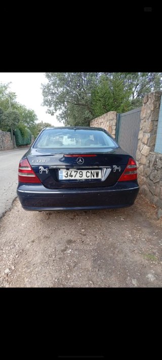 Mercedes-Benz  GL 2002