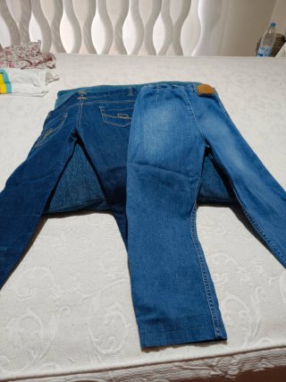 Lote Ropa Niña 9 Años: 2 Pantalones y Blusa
