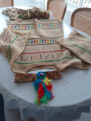 Disfraz Indio Artesanal Pintado a Mano