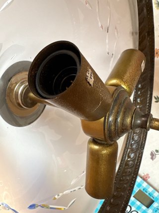 Lámpara de bronce y cristal