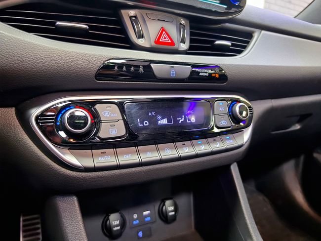 Hyundai i30 2019, foto 26