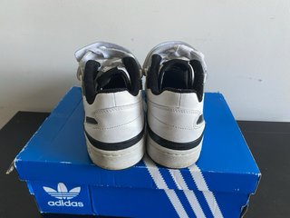Adidas Forum Low Talla 42 Blanco y Negro