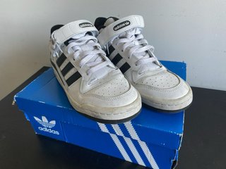 Adidas Forum Low Talla 42 Blanco y Negro