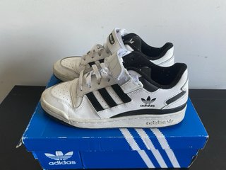 Adidas Forum Low Talla 42 Blanco y Negro