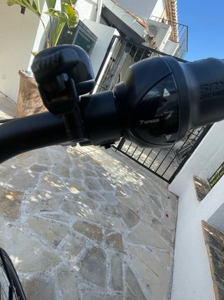 Bicicleta CUBE 28” Talla 49 Shimano 7v