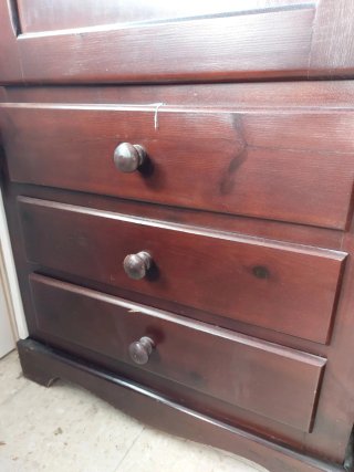 Armario clásico madera maciza