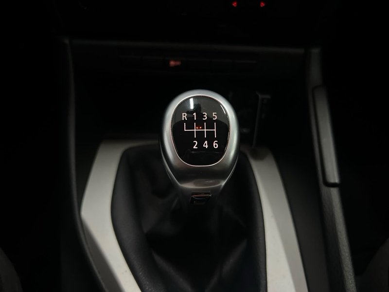 BMW X1 sDrive 18i (E84) 2014, foto 19