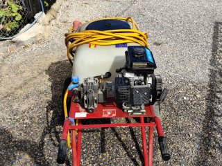 Carretilla fumigar 100L