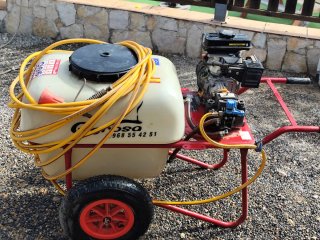 Carretilla fumigar 100L