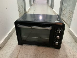 Horno Eléctrico Negro