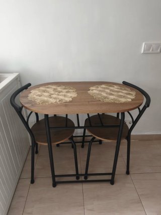 Mesa comedor ovalada madera y metal