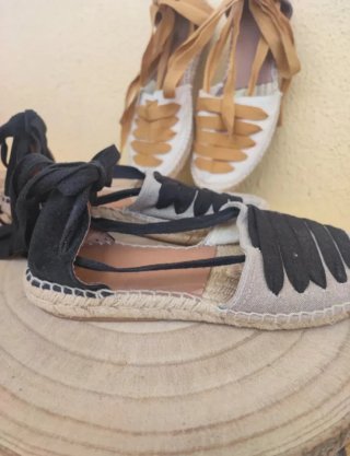 Zapatillas Esparto.T-37 (2 pares) precio total 12€