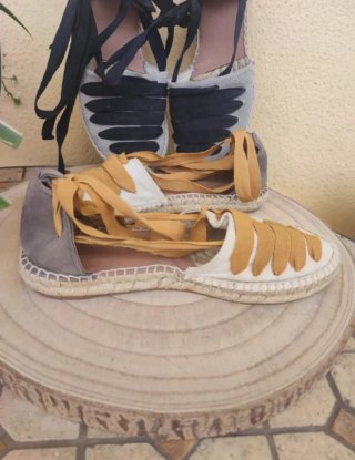 Zapatillas Esparto.T-37 (2 pares) precio total 12€