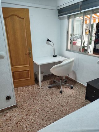 Piso en alquiler en La Malva-rosa en Valencia