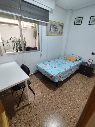 Piso en alquiler en La Malva-rosa en Valencia