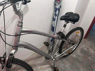 Bicicleta Specialized Globe, reparar camara rueda