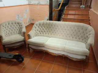 Sofá Luis XIV Beige Tapizado Tela