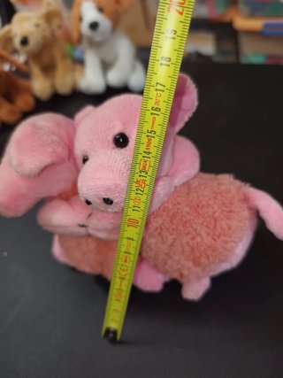 PELUCHE DE DOS CERDITOS ABRAZADOS DE MARY MEYER