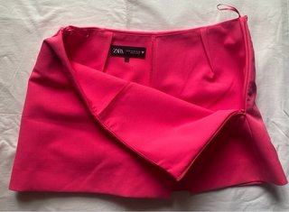 Falda pantalón rosa