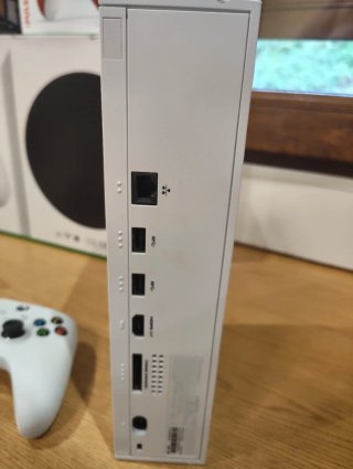 Xbox Series S + 2 mandos + cable y cajas