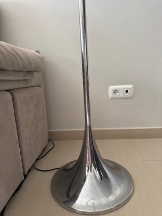 Lámpara de pie moderna tela y metal