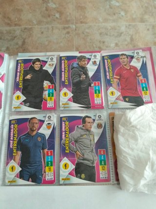 Cromos Adrenalyn 2021-22 Entrenadores