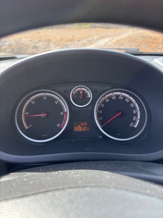 Opel Corsa 1.3 cdti diesel