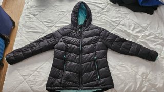 Campera Invierno Mujer Negra y Turquesa