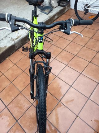 Bicicleta B-TWIN MTB