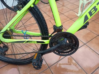 Bicicleta B-TWIN MTB