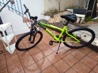 Bicicleta B-TWIN MTB