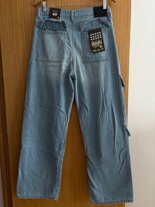 Pantalón vaquero talla 40 NUEVO