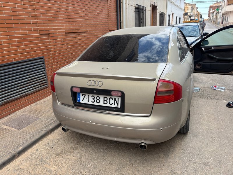 Audi A6 2000 - foto 1