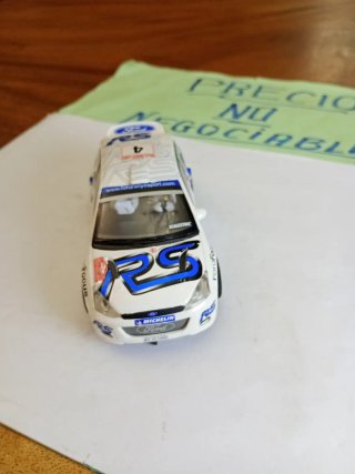 Scalextric Ford Focus WRC tracción 4 ruedas
