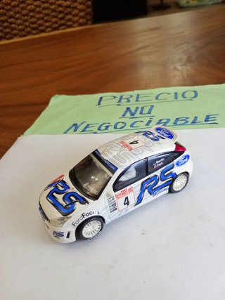 Scalextric Ford Focus WRC tracción 4 ruedas