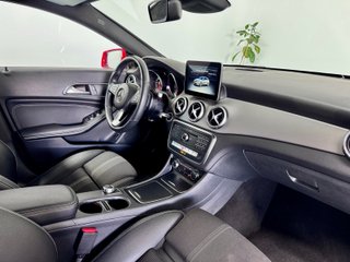 Mercedes-Benz Clase CLA CLA 220 d Shooting Brake