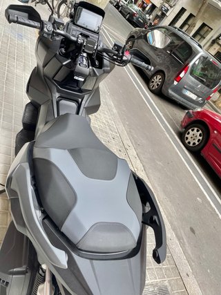 Honda ADV 350 2025 Negra