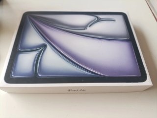 iPad Air 11 Wi-Fi + Cellular 256GB