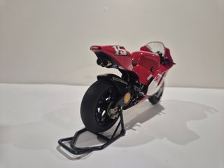Moto GP Ducati 1/12 Sete Gibernau