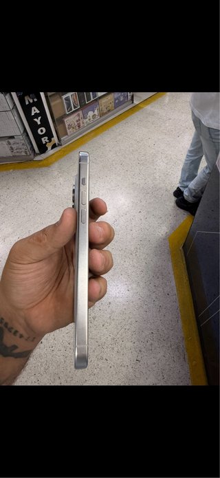 iPhone 15 Pro Max 256GB Plata