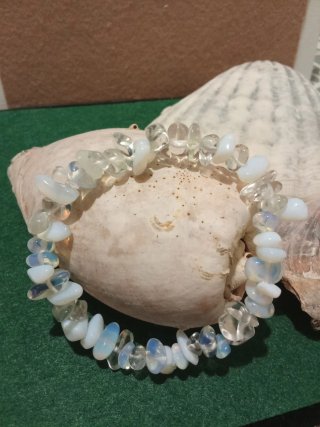 Pulsera de piedras naturales Opalina