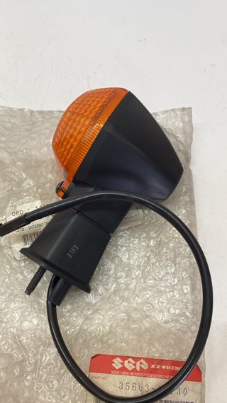INTERMITENTE TRASERO DERECHO SUZUKI BANDIT / GSXR