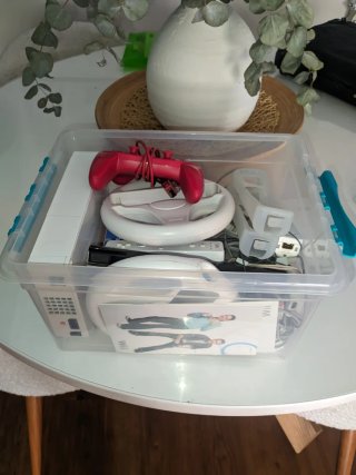 Consola Nintendo Wii con accesorios y juegos