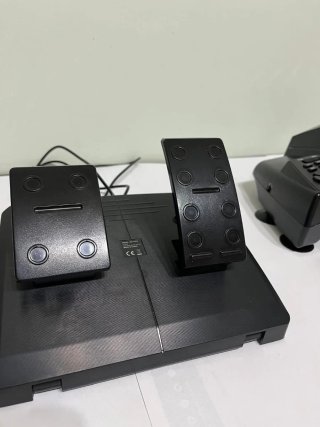 Volante y Pedales PlayStation