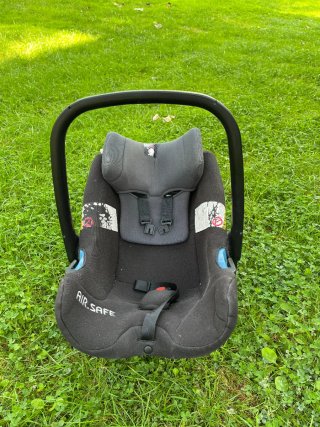 Carrito bebé 3 en 1: cuco y maxicosi