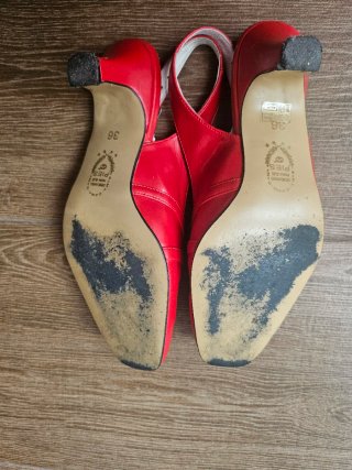 Zapatos vintage piel Rivera rojos