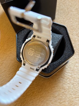 Reloj Deportivo Blanco Muy Resistente