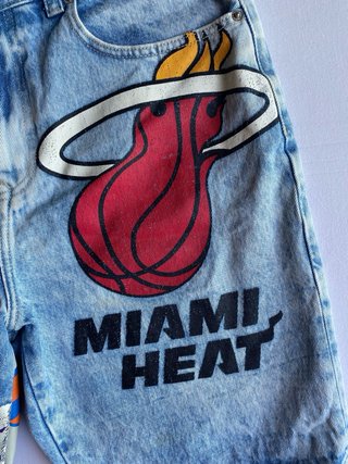Bershka Shorts Vaqueros NBA Lakers Miami Heat M