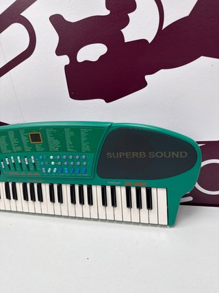 Teclado Electrónico Superb Sound EK-905
